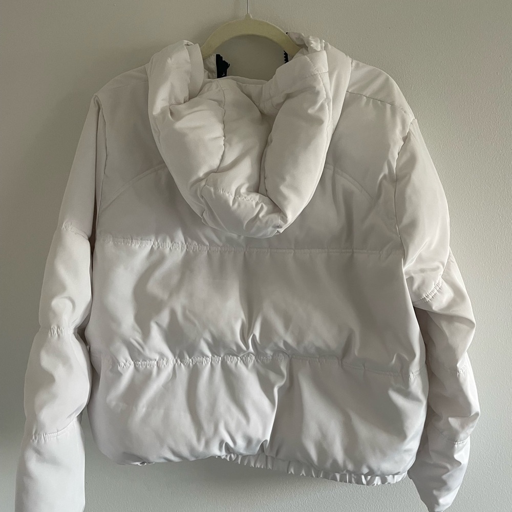 Women's White Cropped Puffer Jacket